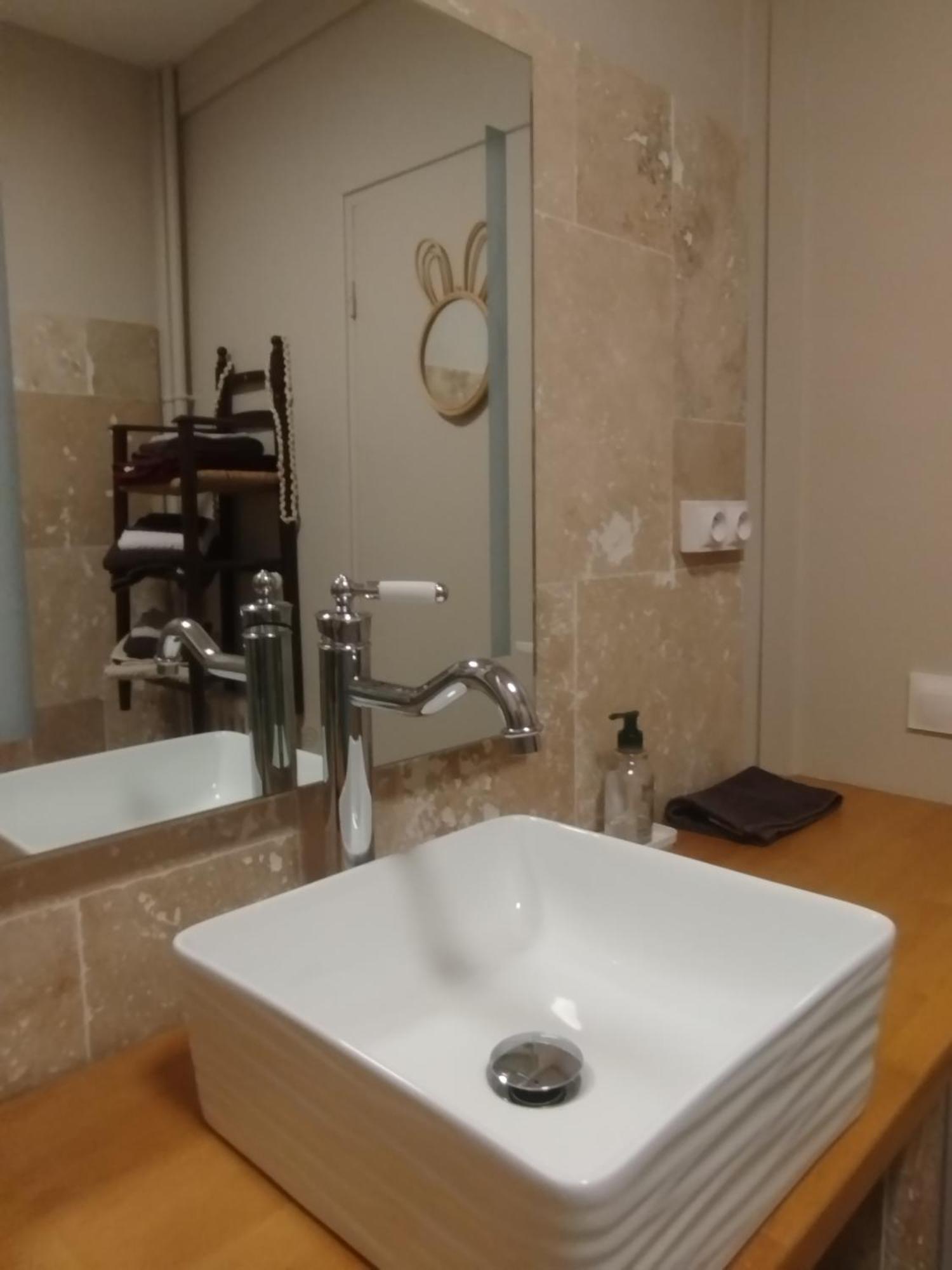 Appartement Fritz Proche Gare Sncf De Tours, Bus Et Taxi Buitenkant foto